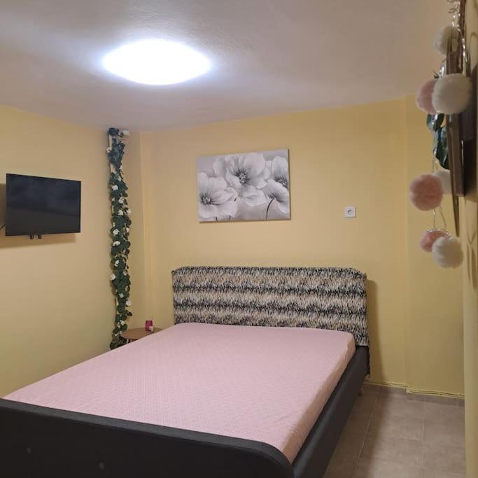 Zenia Home 1 Στην Καρδιά Της Πάτρας Bagian luar foto