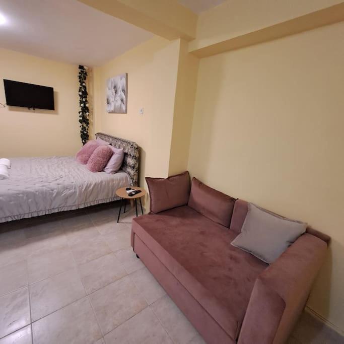 Zenia Home 1 Στην Καρδιά Της Πάτρας Bagian luar foto
